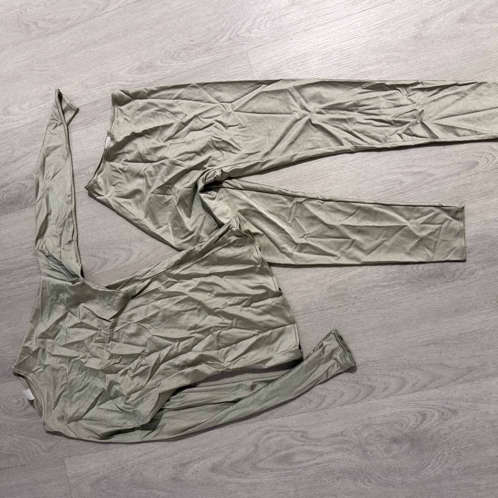 Yeezy Long Sleeve Top and Pants Set